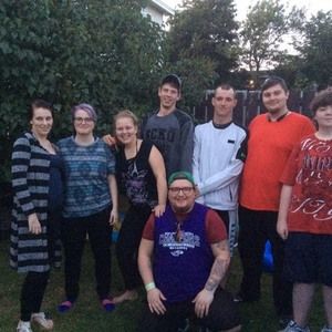 Meet your Posher, Roxannee